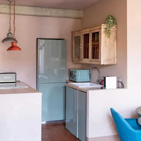 Characteristic One Bedroom Navigli - Mirable Pm * ميلان